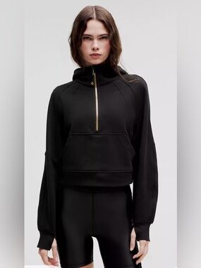 Gently used Scuba Oversized Half-Zip Hoodie